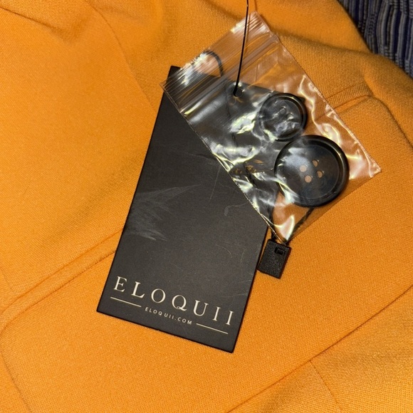 Eloquii Bright Yellow Blazer - Picture 16 of 16